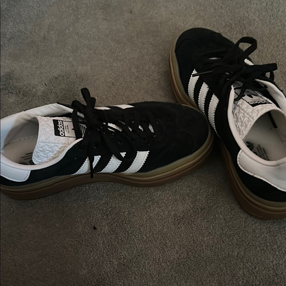 Adidas women Gazelle Bold